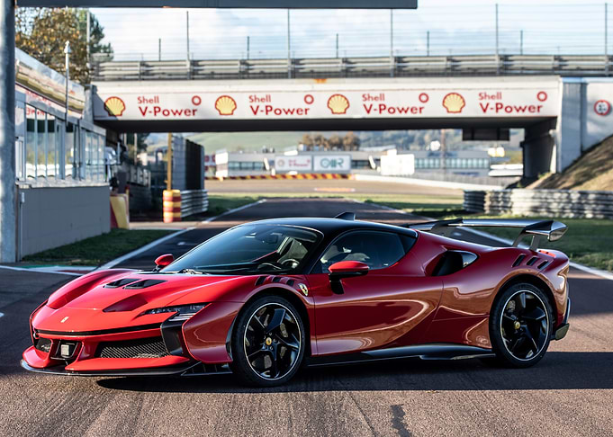 Ferrari SF90 Stradale