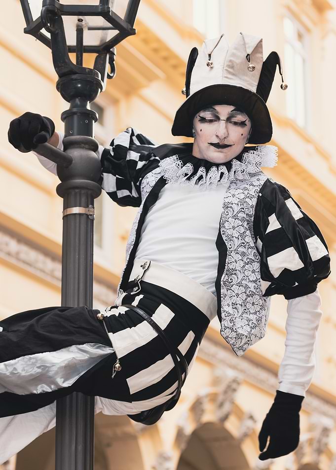 Jester on a Lamppost