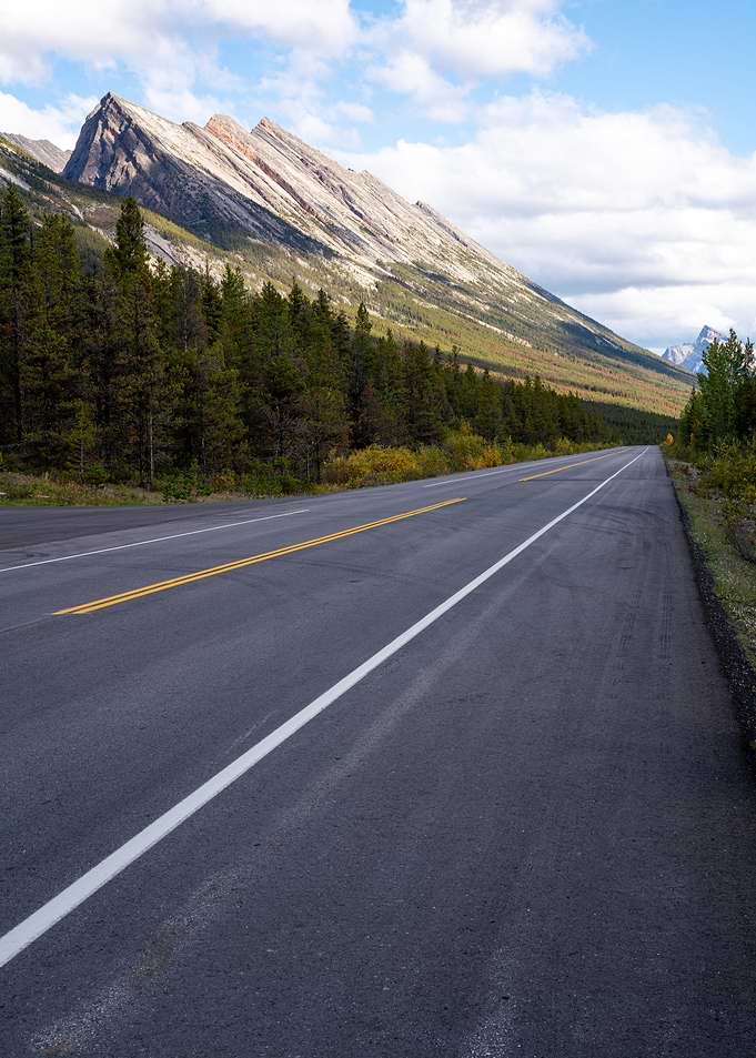 Rocky Mountains Road, Canada