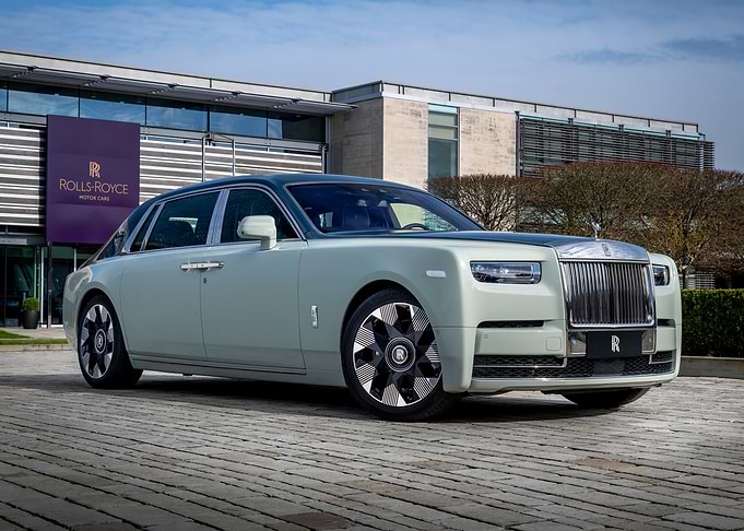 Rolls-Royce Phantom