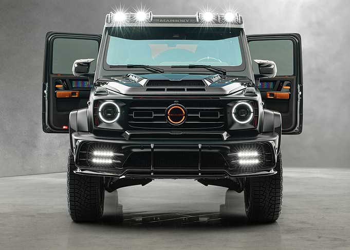 Black Mercedes G-Wagon