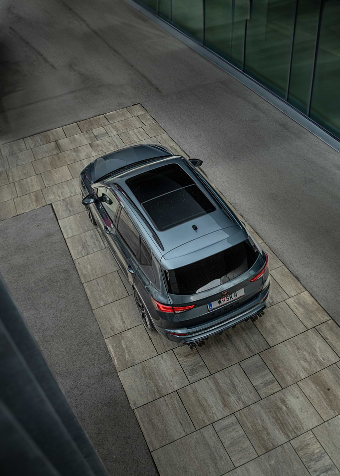 Cupra Ateca – High-Performance Tuning SUV from Above