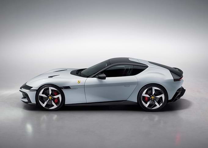 Ferrari Purosangue Side View