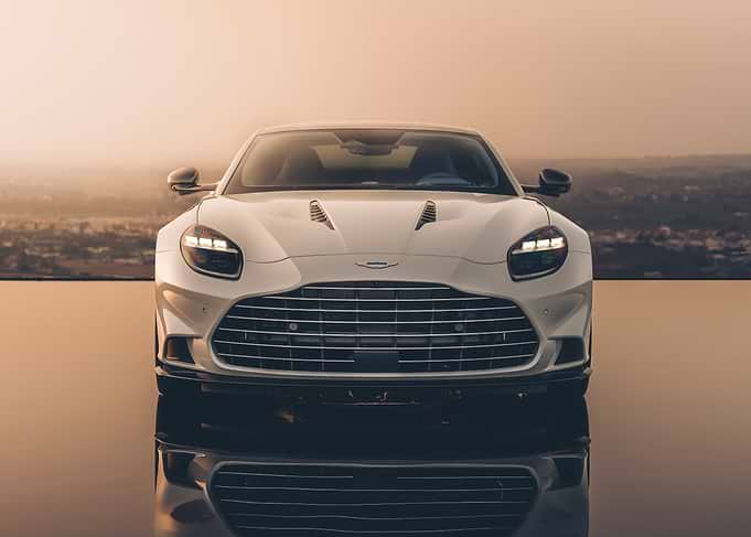 Aston Martin Vantage