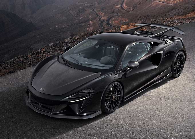 Black McLaren 765LT