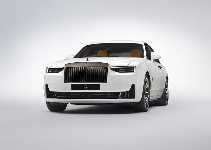 White Rolls Royce Phantom