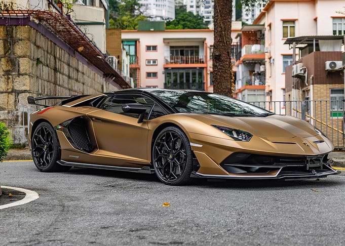 Lamborghini Aventador SVJ Roadster