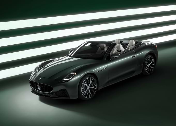 Maserati MC20 Cielo Convertible