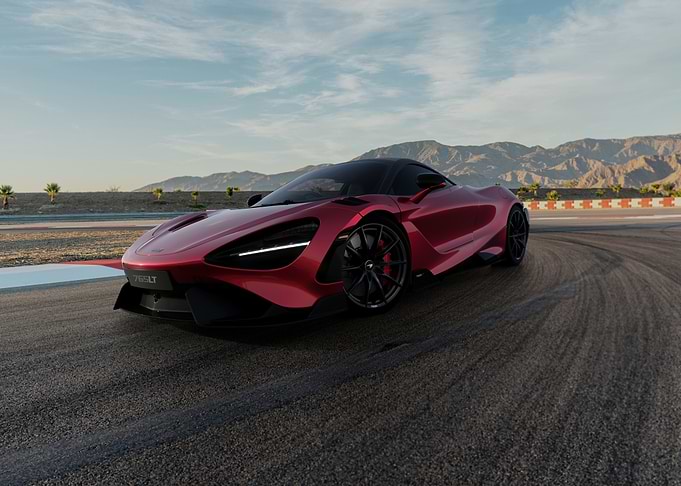 McLaren 765LT on Track