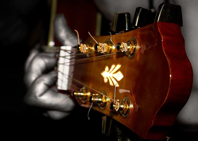 Acoustic Close-up