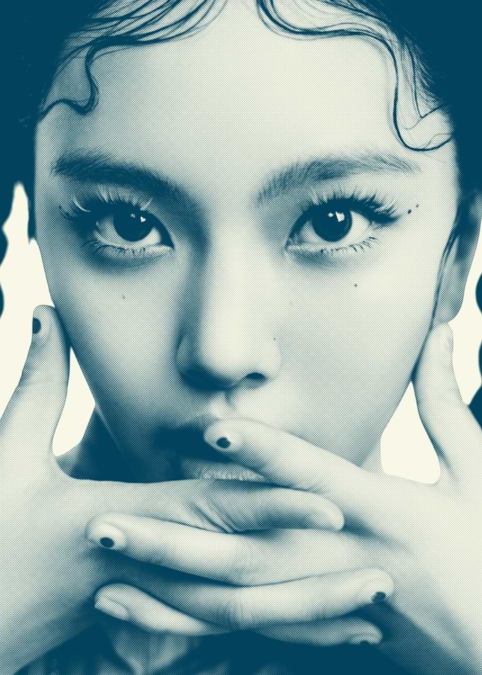 Hyein NJZ in Blue