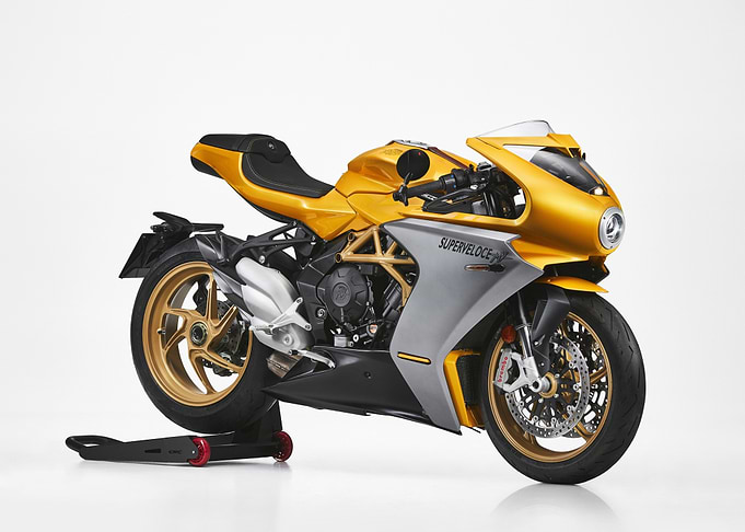 MV Agusta Superveloce 800