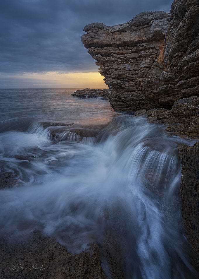 The Dance of Water and Light