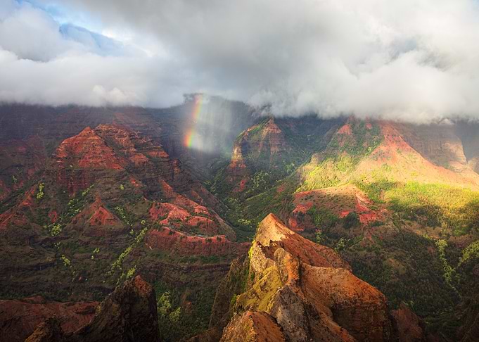 Rainbow over Waimea Canyon