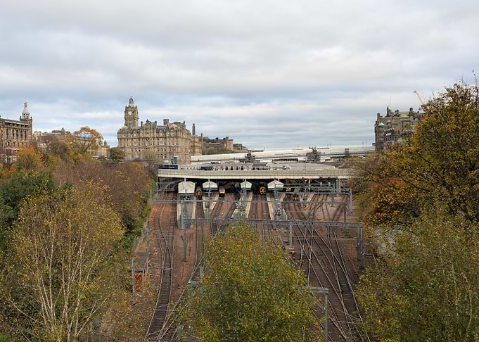 Edinburgh Waverley Train Station