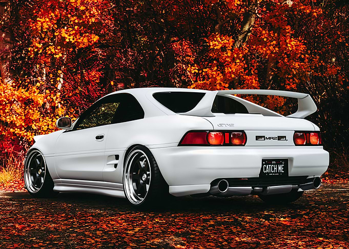 White Toyota MR2