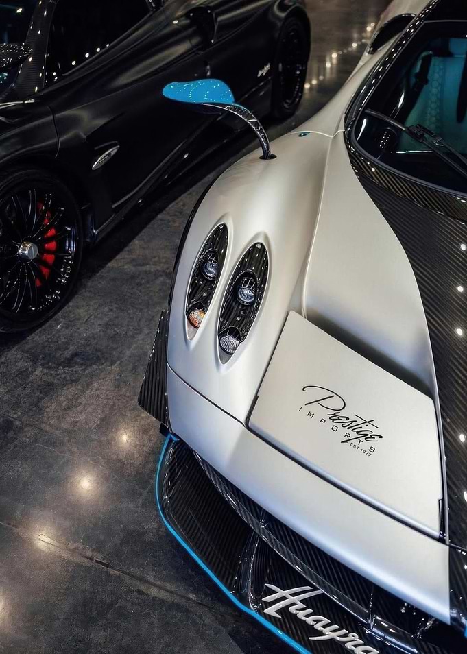Pagani Huayra Front View