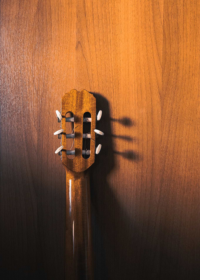 Tuned in Mahogany