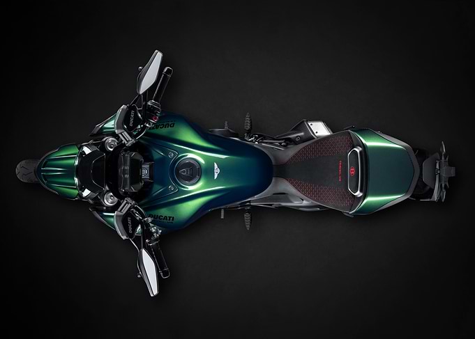 Ducati Diavel V4