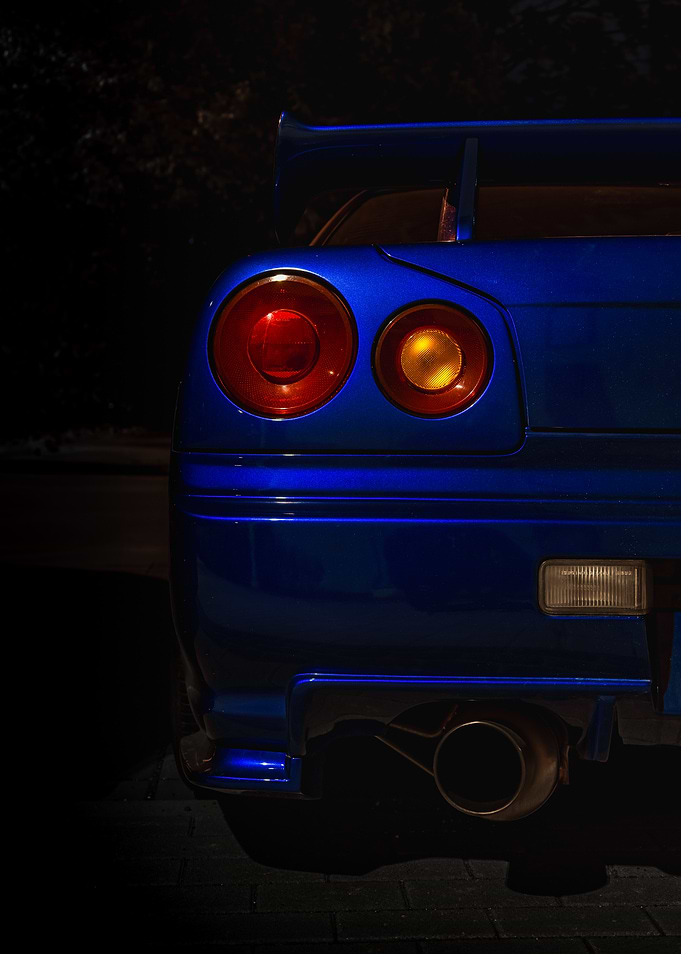 Blue Nissan Skyline R34 GTR