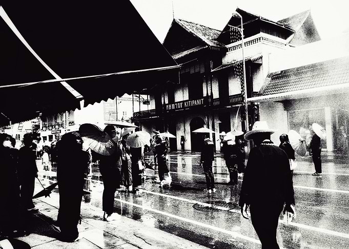 Rainy Street Scene