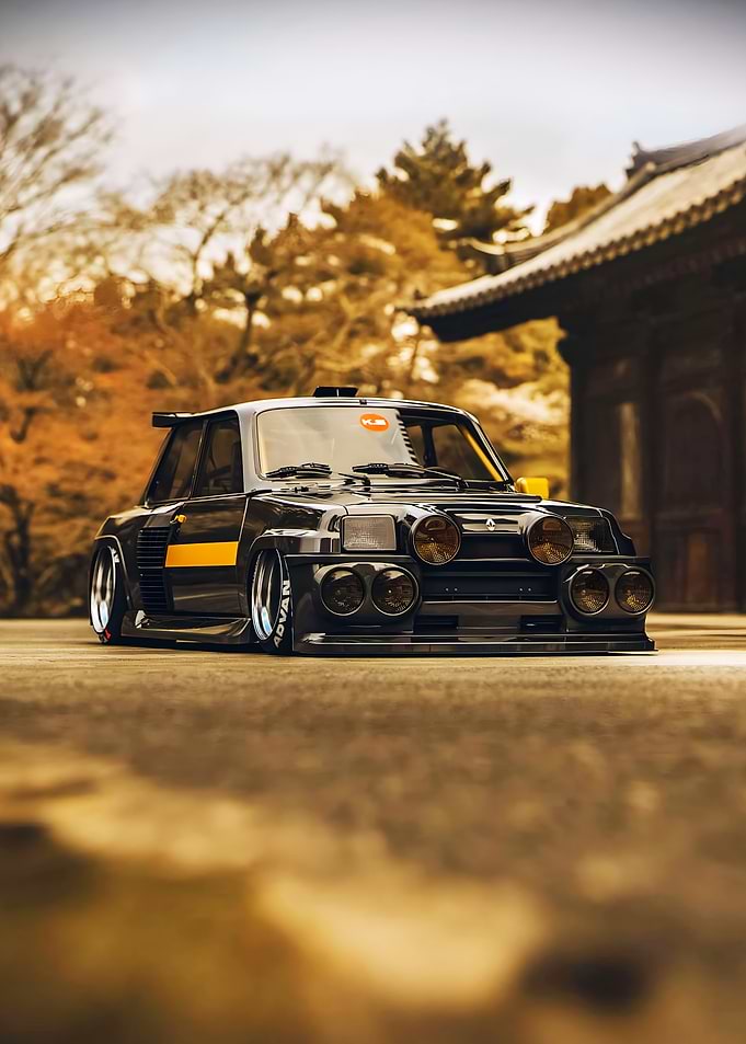 Black Renault 5 Turbo