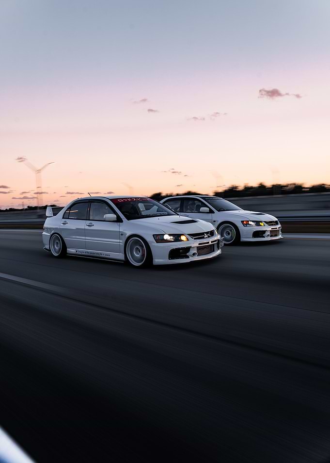 White Mitsubishi Lancer Evolution