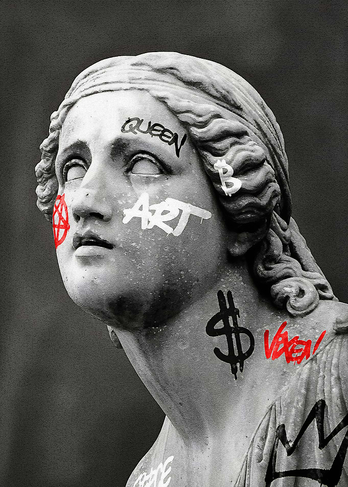 Street Queen – Feminist Graffiti Statue Wall Art