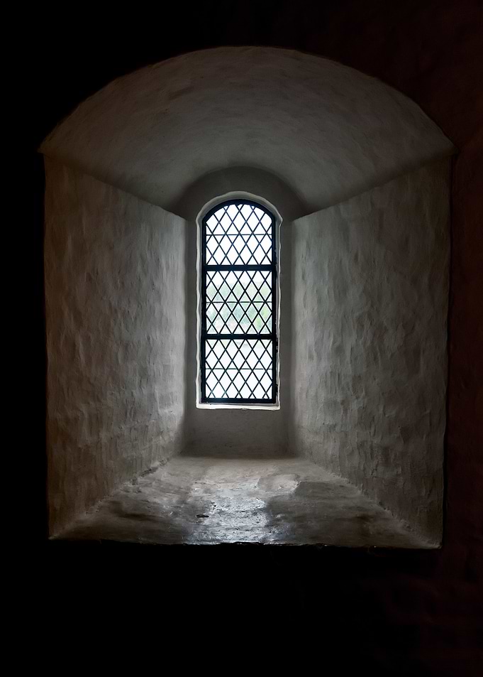 Arched Window Niche