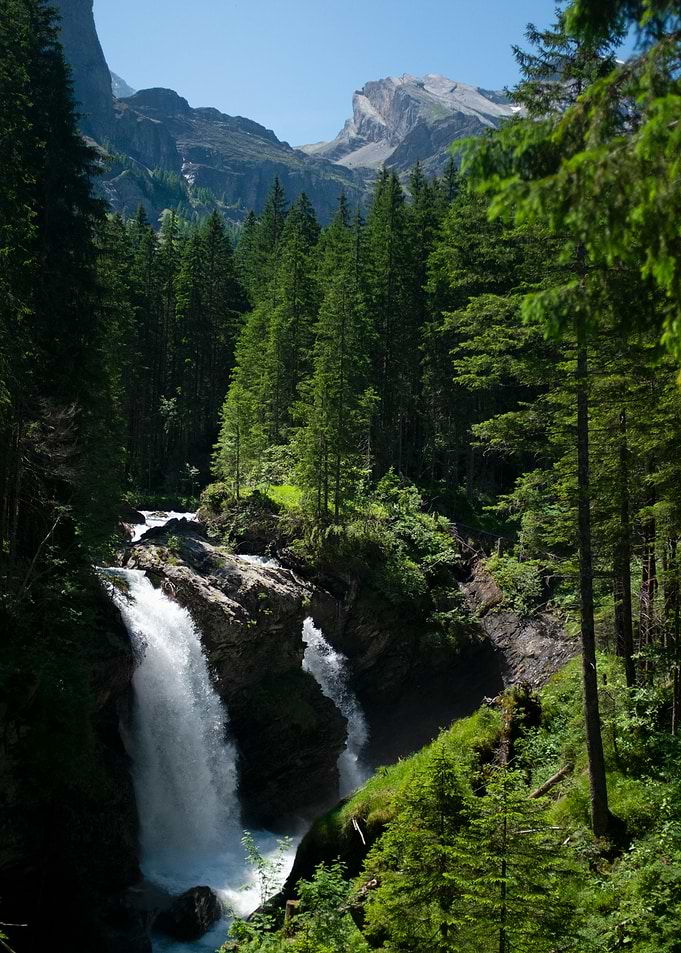 Simmenfälle Lenk Sieben Brunnen
