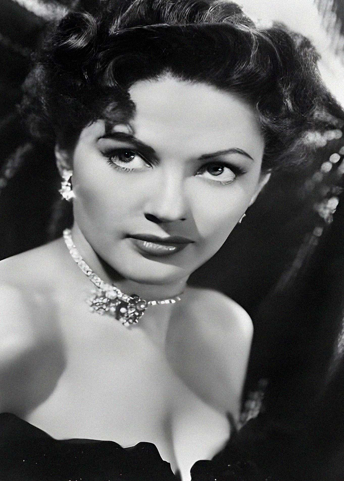 Yvonne De Carlo Actress