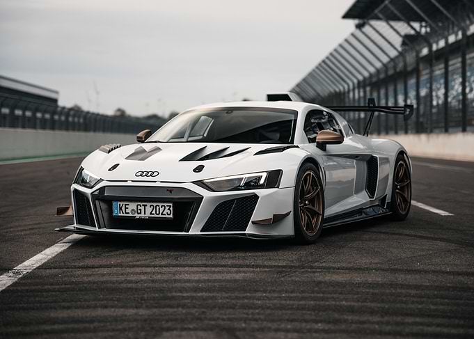 White Audi R8 Race Car
