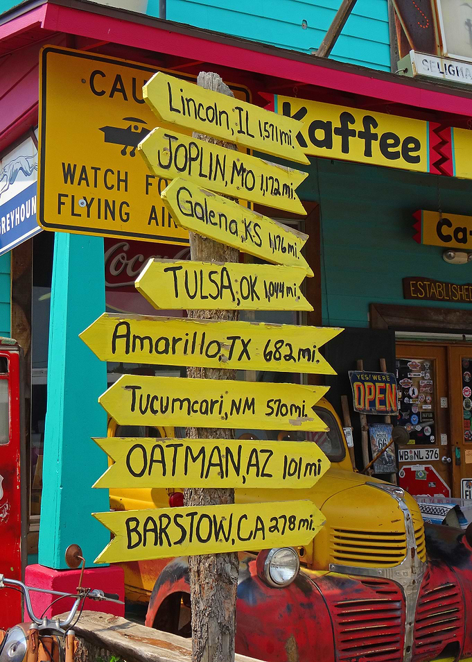 ROUTE 66, SELIGMAN, ARIZONA, USA