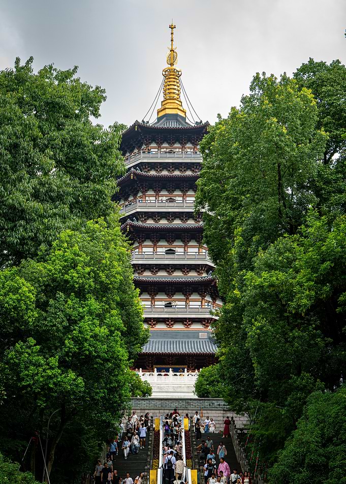 Leifeng Pagoda, Hangzhou, China