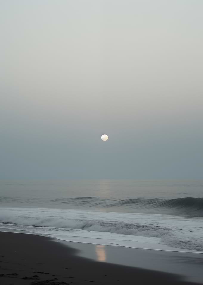 Ocean waves Dawn with sun