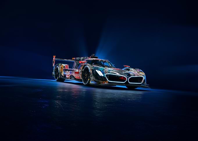 BMW M Hybrid V8 Race Car