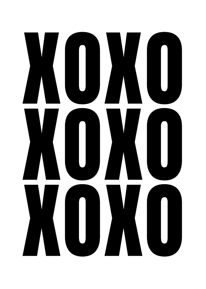 XOXO Black and White