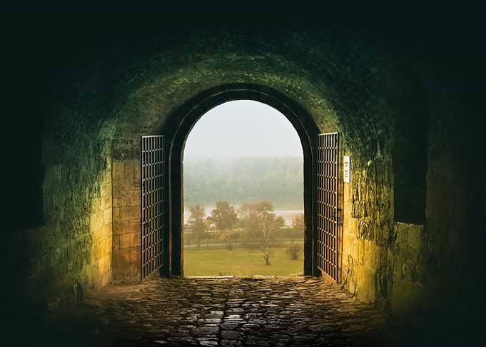 tunnel exit to landscape