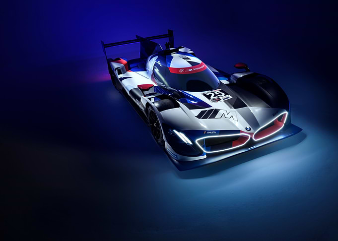 BMW M Hybrid V8 Race Car