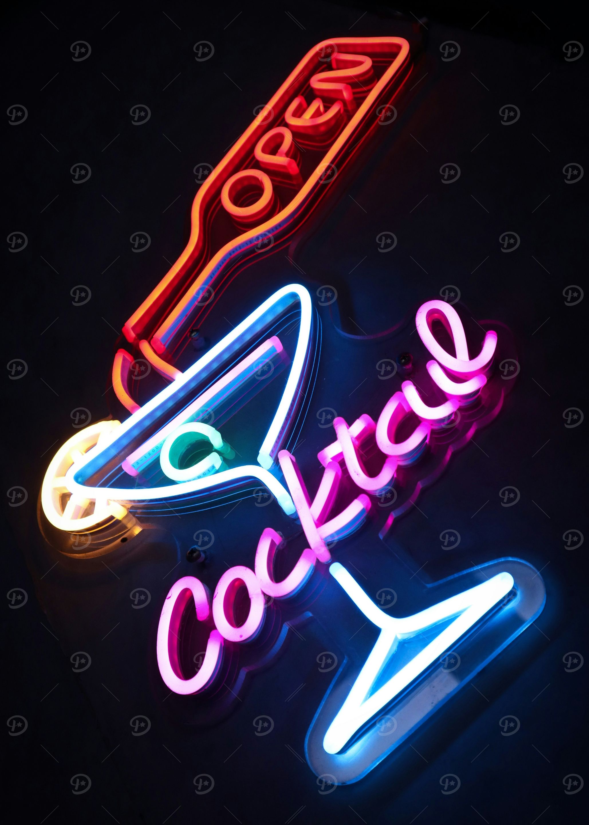 Neon Cocktail Bar Open Sign