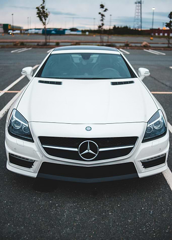White Mercedes-Benz SLK Front View