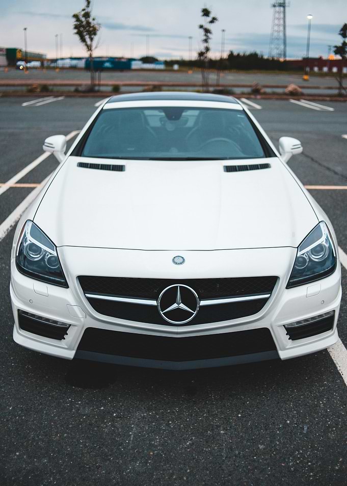 White Mercedes-Benz SLK Front View