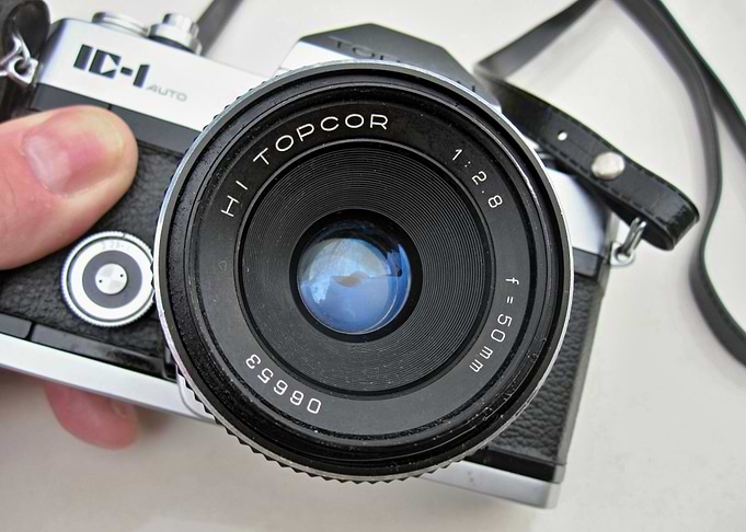 Vintage Hi Topcor IC-1 Auto Camera