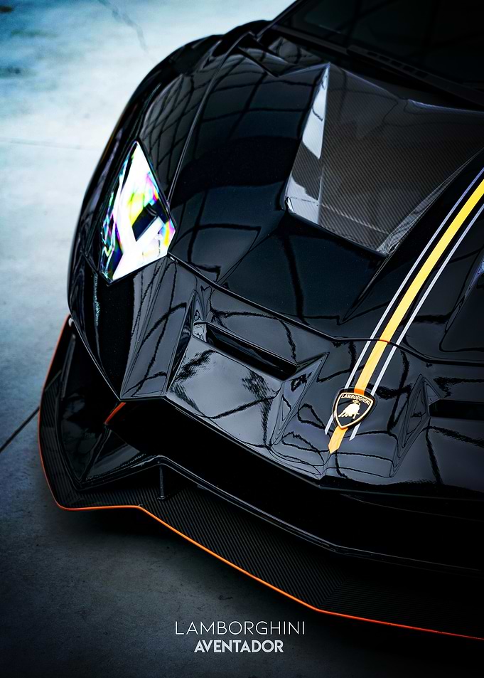 Lamborghini Aventador Front View