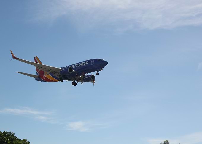 Southwest Airplane Landing