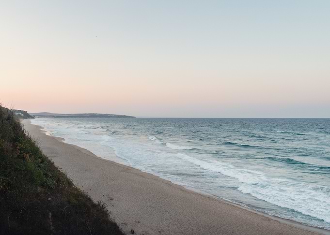 Sweeping Shore