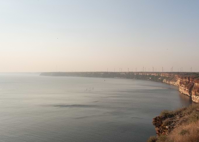 Hazy Horizon
