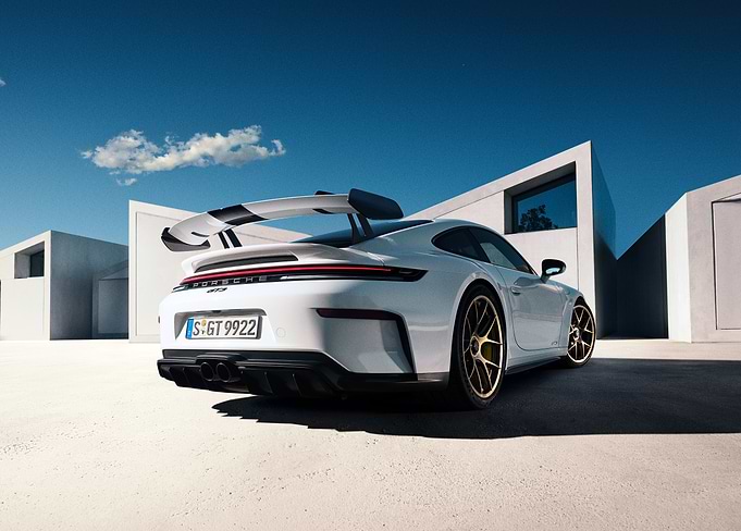 Porsche 911 GT3: Modern Elegance