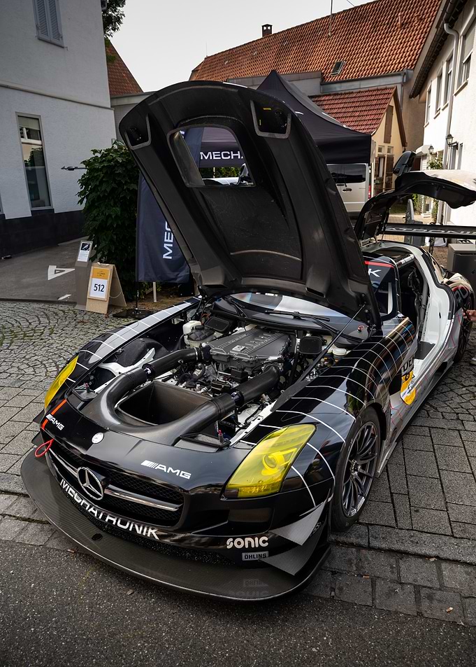 Mercedes-AMG SLS GT3 Race Car