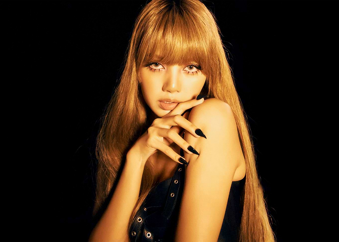 lisa from blackpink portrait